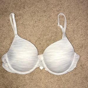 pink grey t-shirt bra
